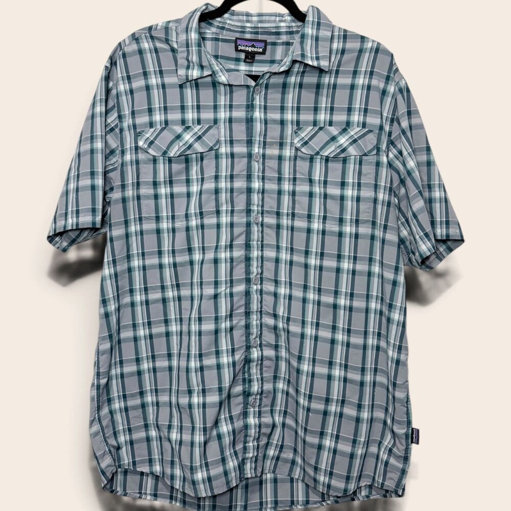 Patagonia Plaid Button Down Shirt L Gorpcore Hiking Outdoor Trail Utility